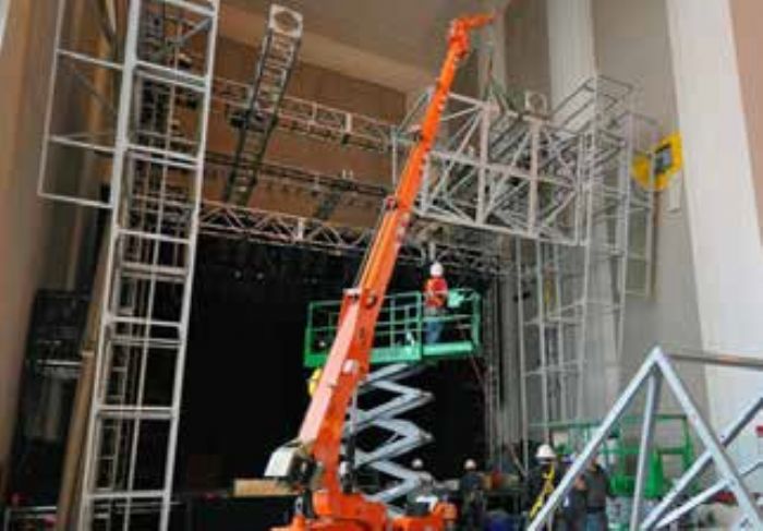 GRUAS TELESCOPICAS